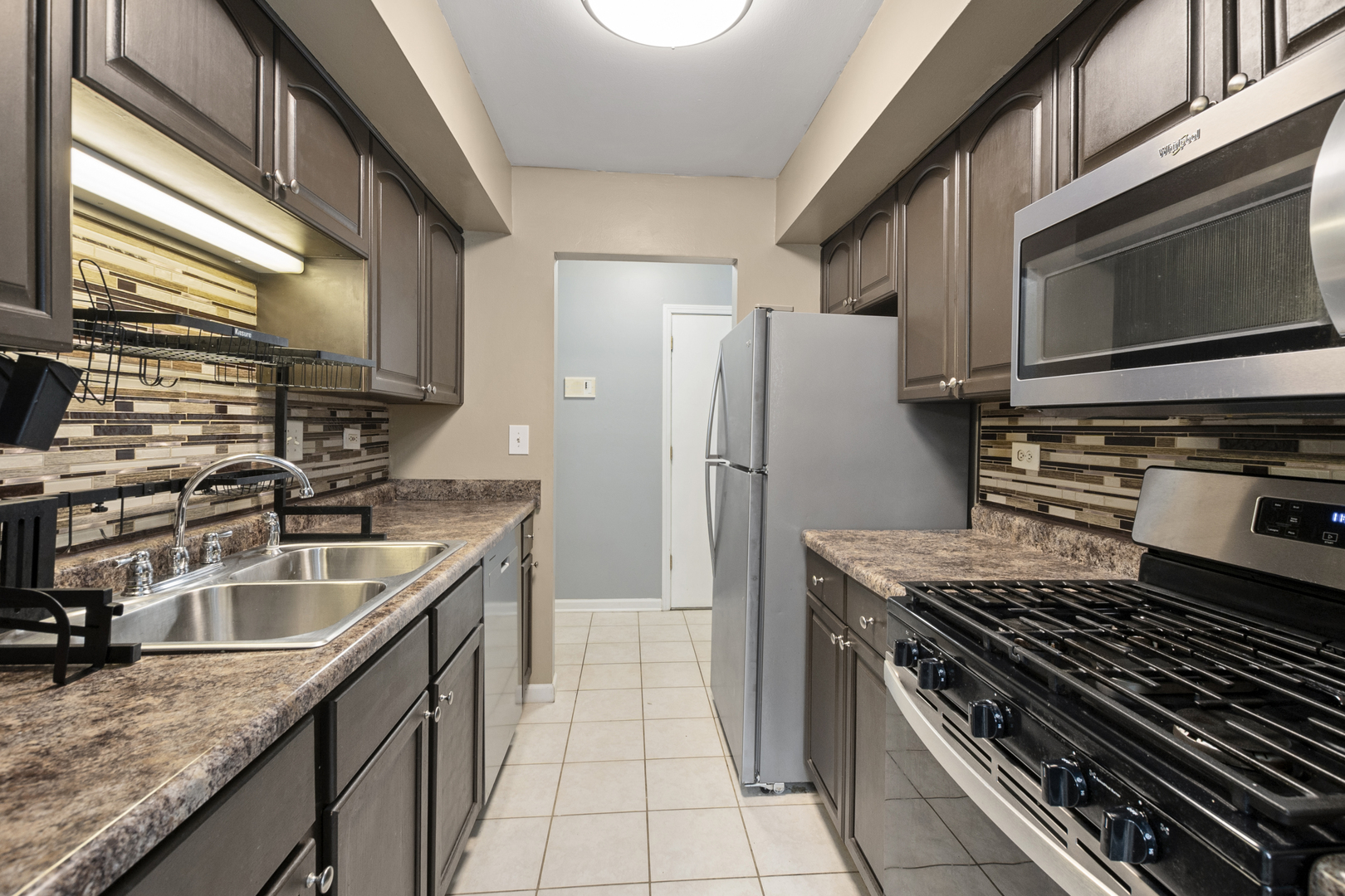 2214 Country Club Drive #2, Woodridge, IL 60517