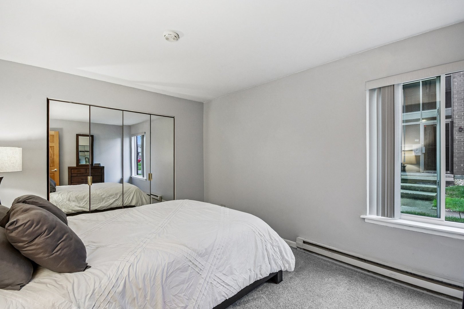 15728 Terrace Drive #RO1, Oak Forest, IL 60452