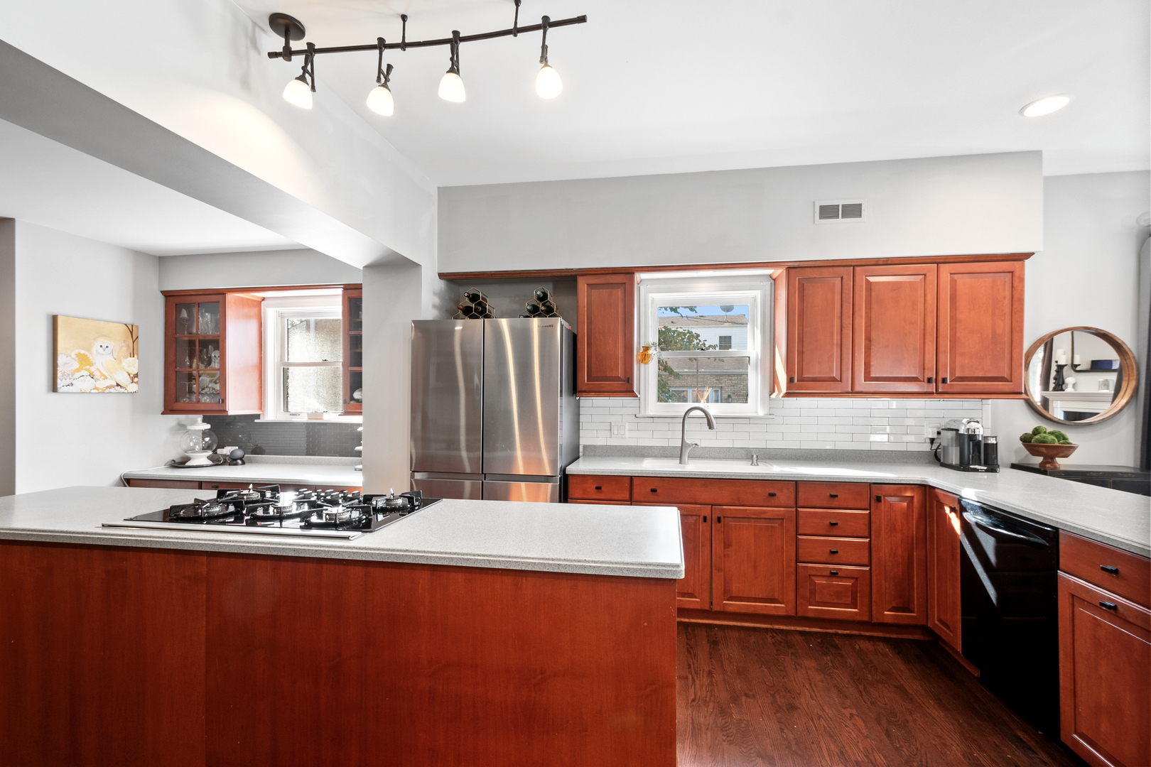 7314 N ODELL Avenue, Chicago, IL 60631