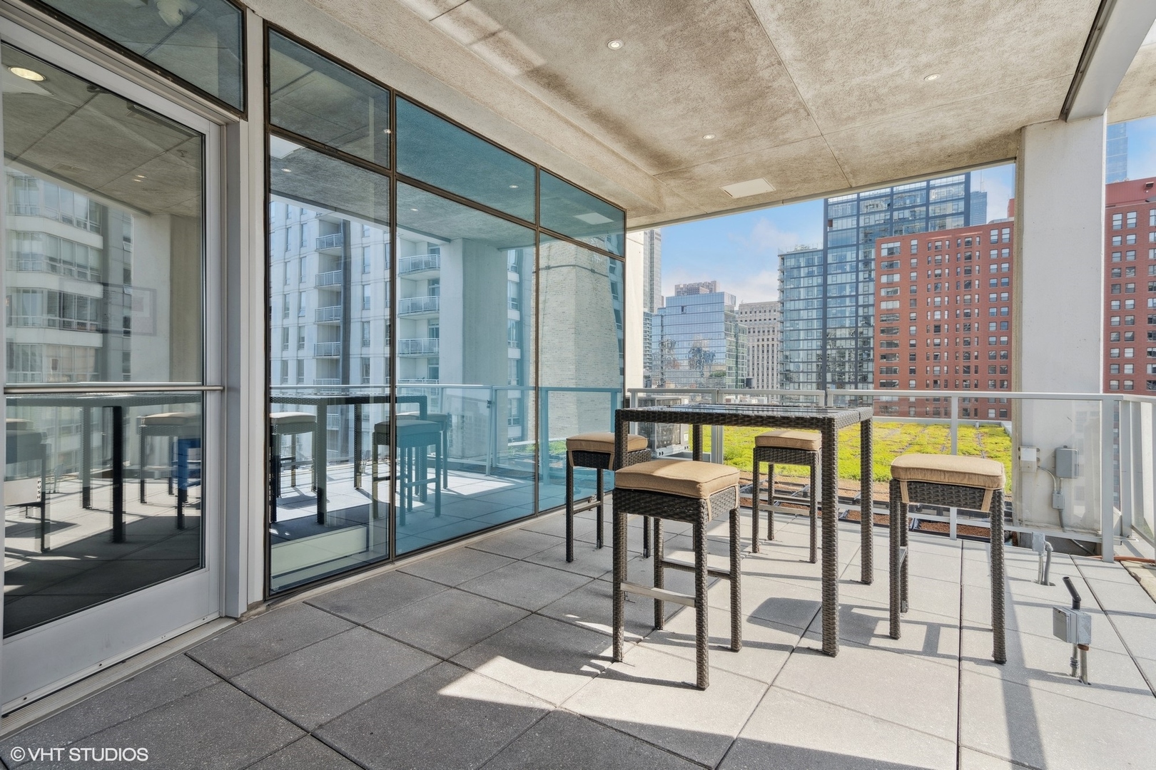 303 W OHIO Street #3206, Chicago, IL 60654