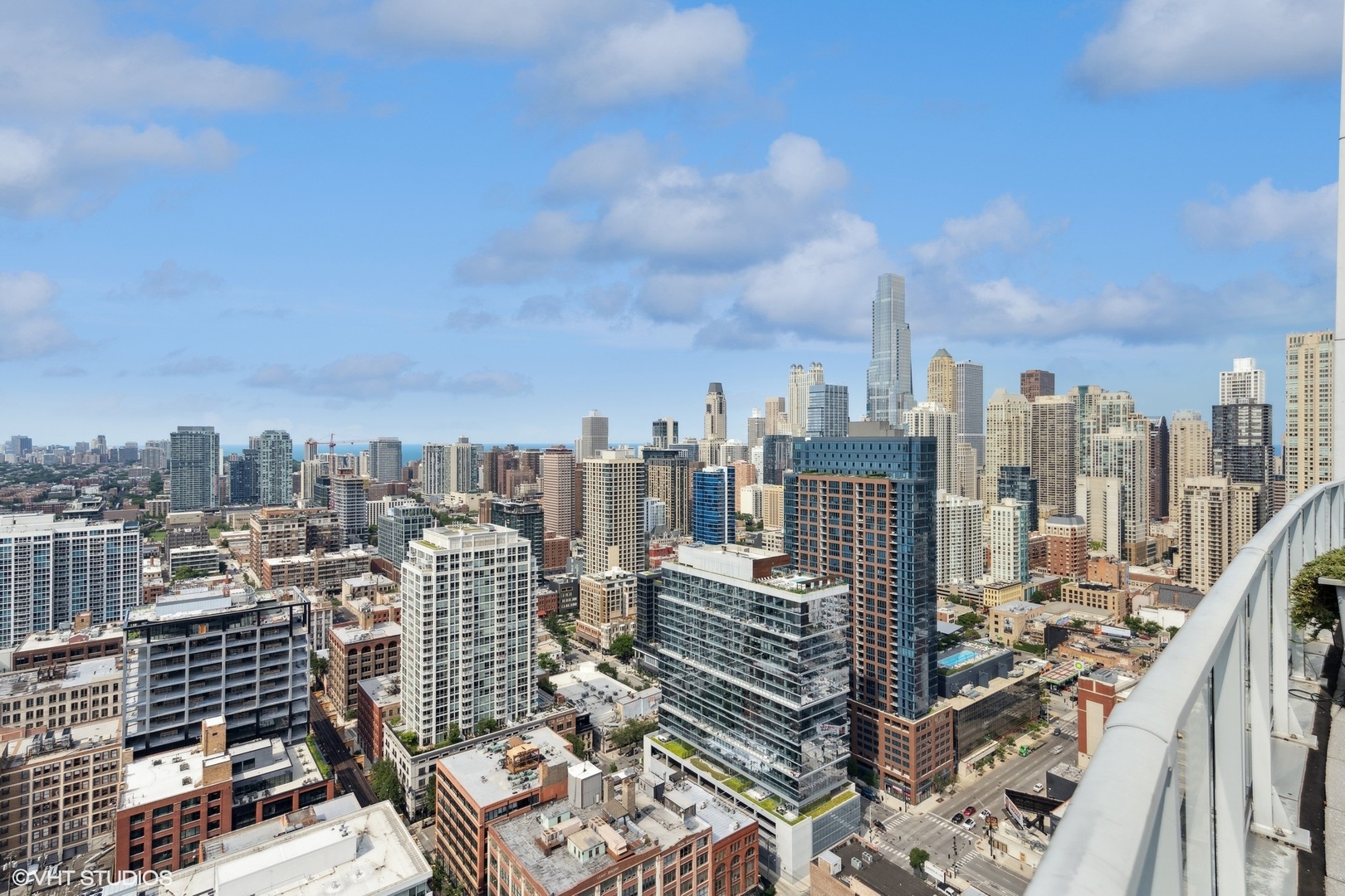 303 W OHIO Street #3206, Chicago, IL 60654