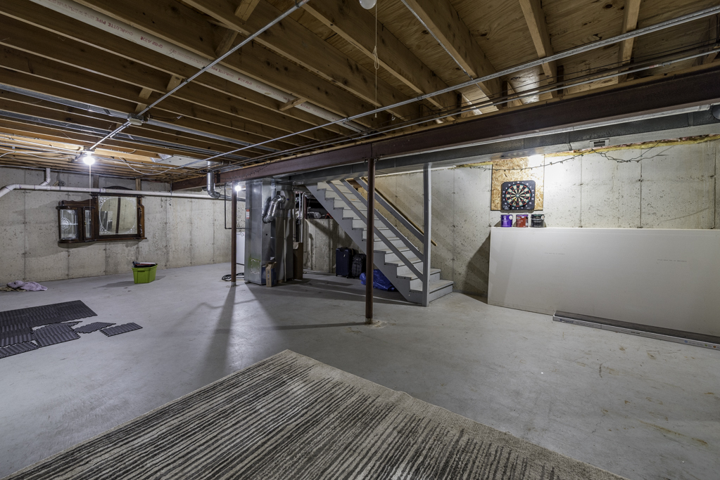 686 Chippewa Circle, Round Lake Heights, IL 60073