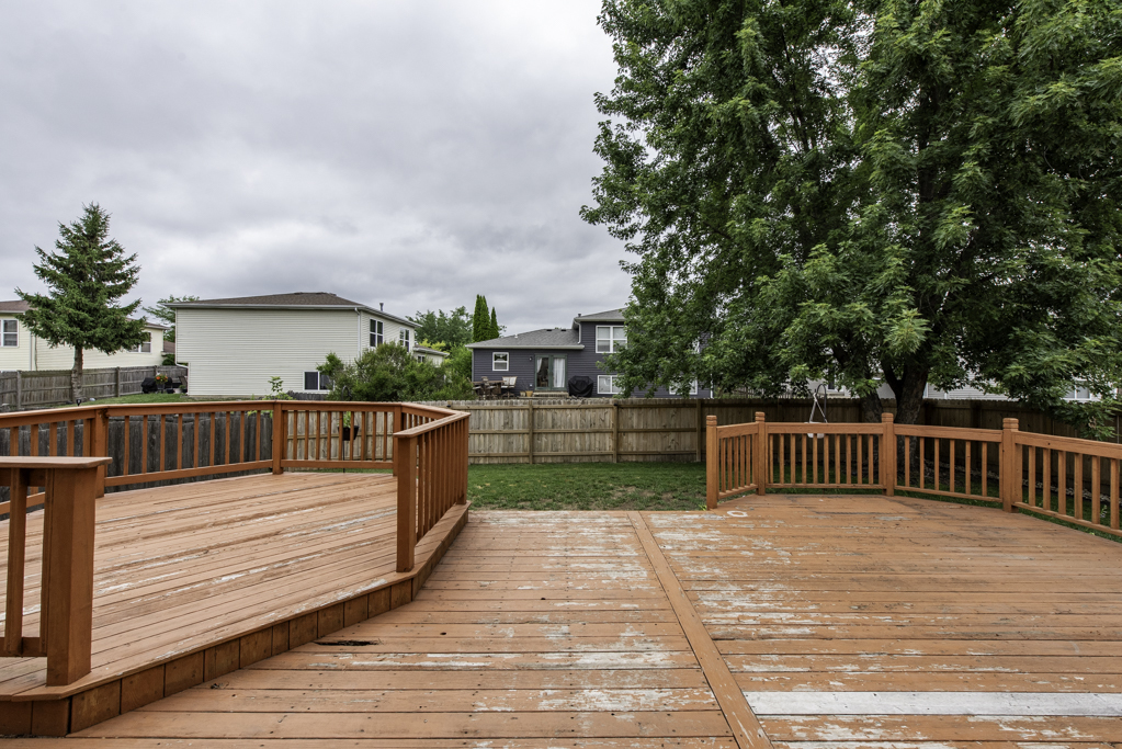 686 Chippewa Circle, Round Lake Heights, IL 60073