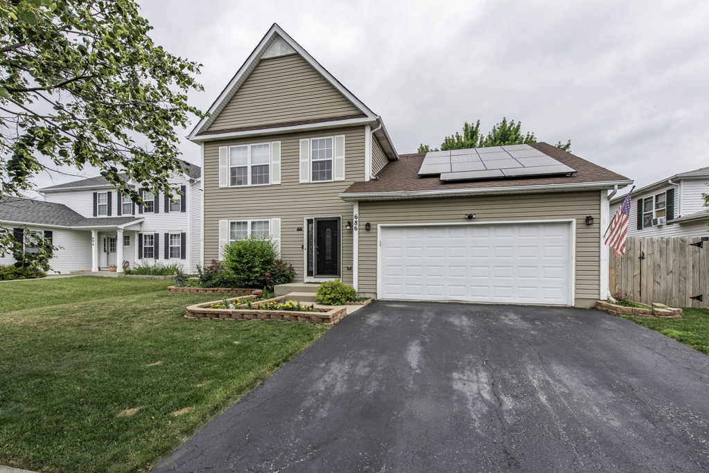 686 Chippewa Circle, Round Lake Heights, IL 60073