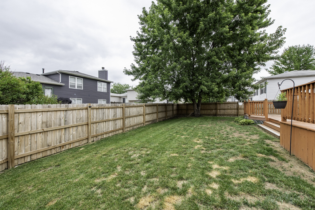 686 Chippewa Circle, Round Lake Heights, IL 60073