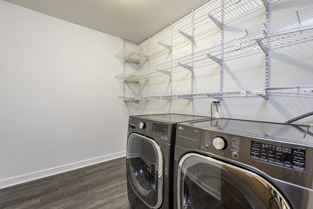 686 Chippewa Circle, Round Lake Heights, IL 60073