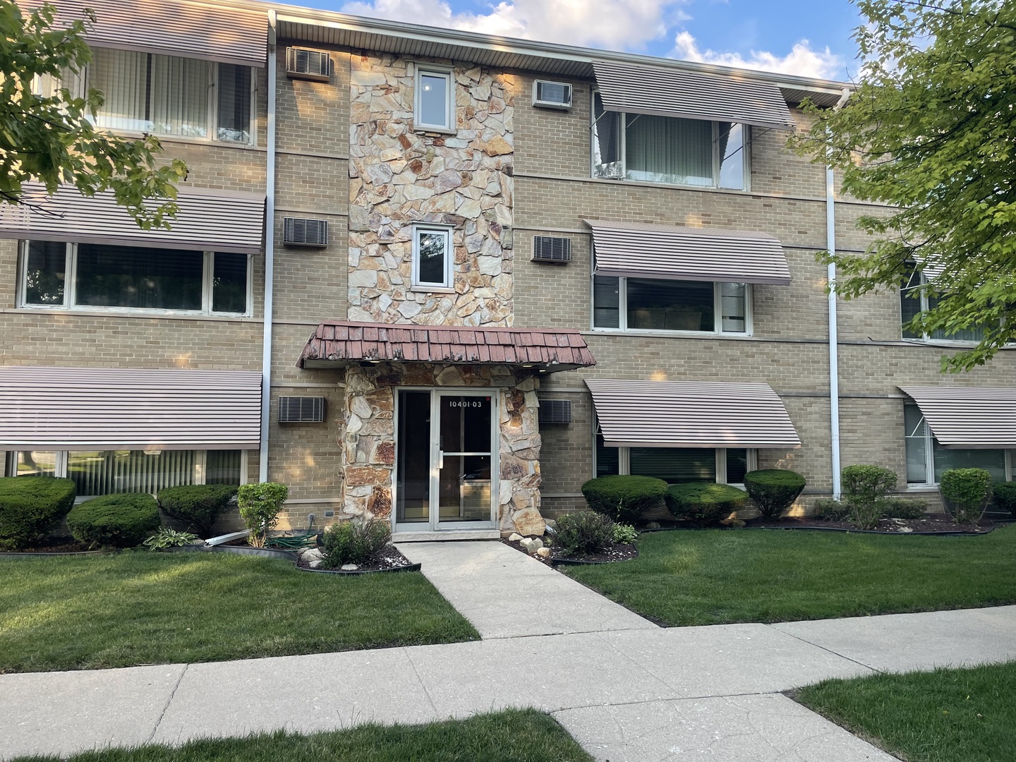 10403 S Keating Avenue #1C, Oak Lawn, IL 60453