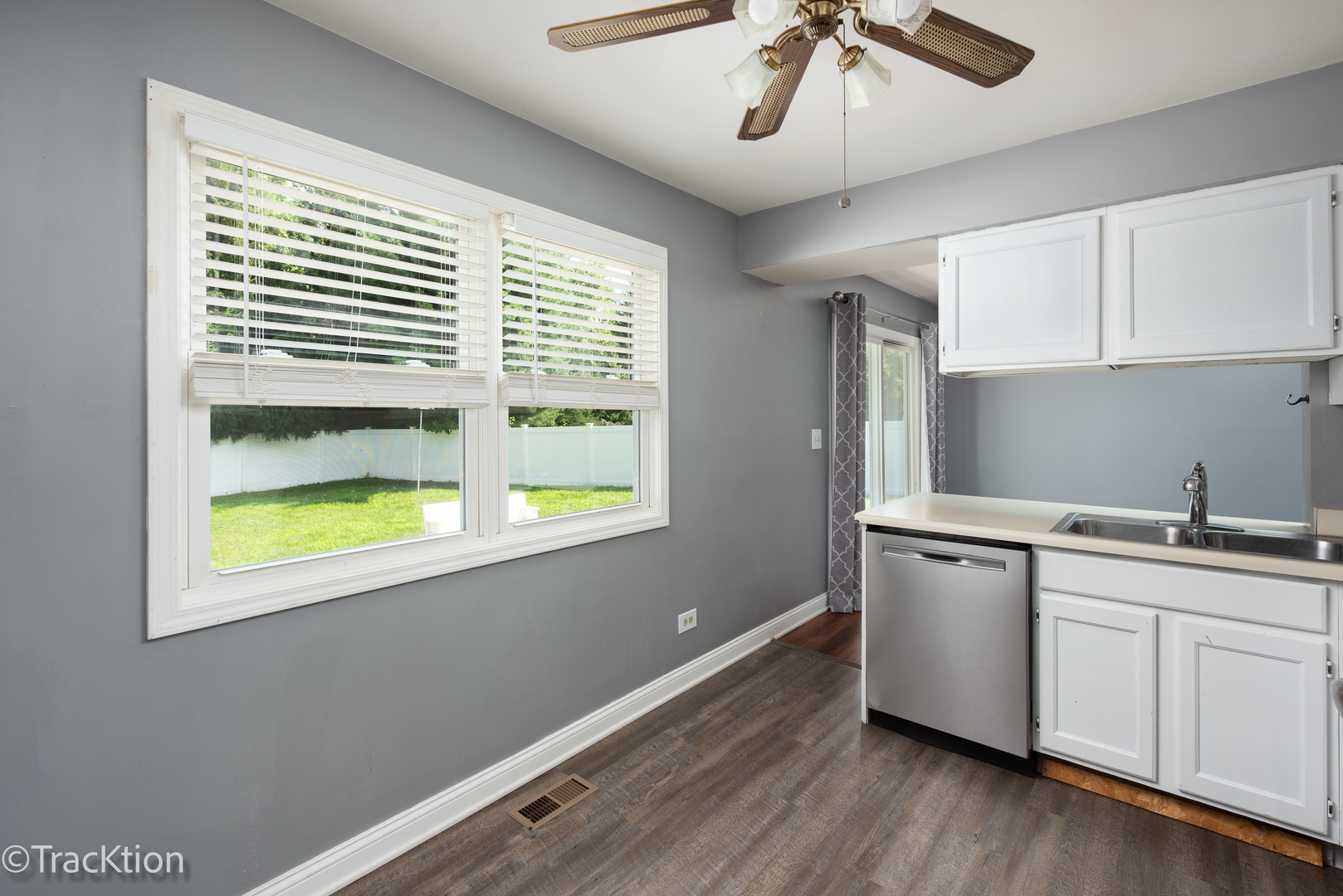 1309 Monmouth Avenue, Naperville, IL 60565