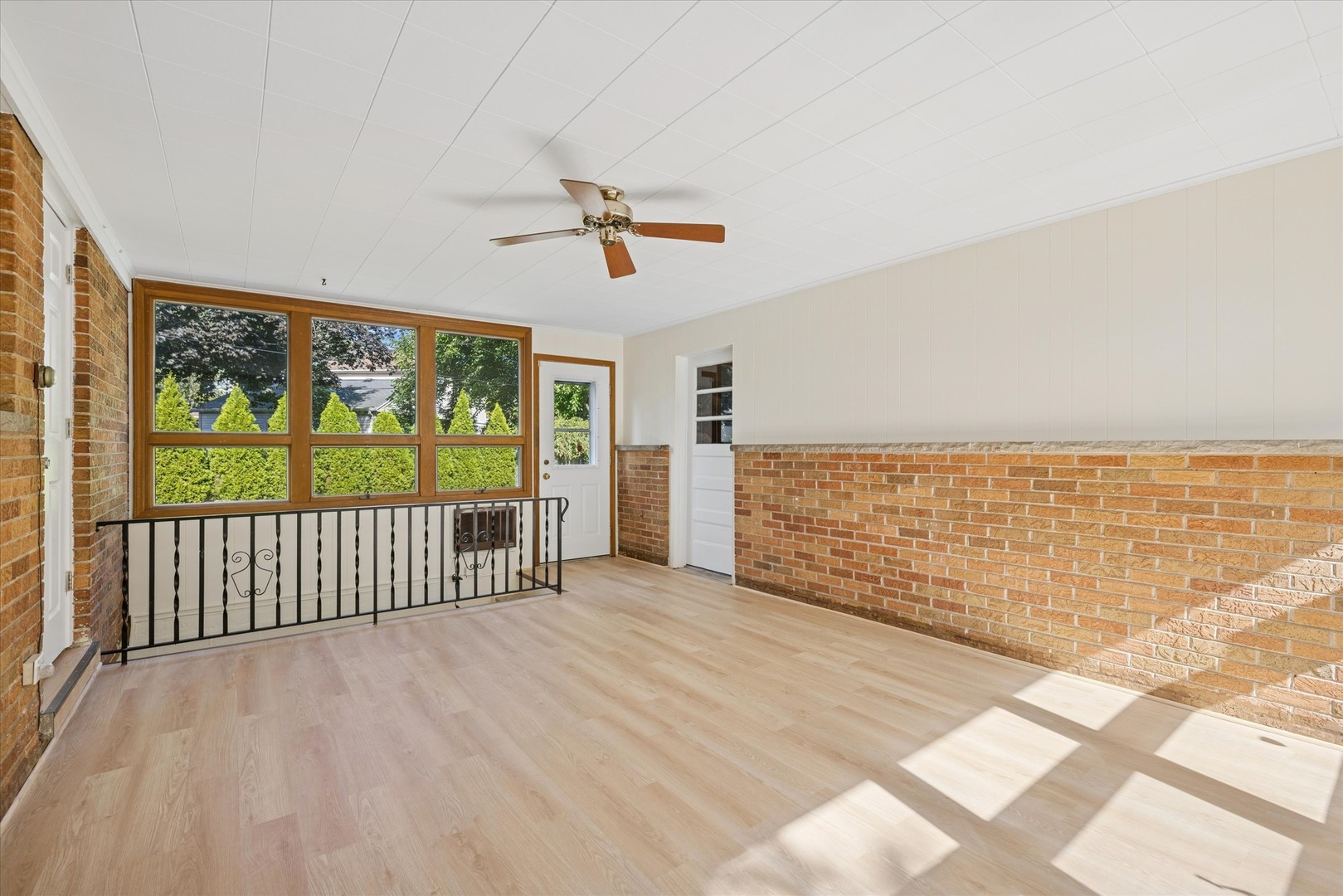 522 W Council Trail, Mount Prospect, IL 60056