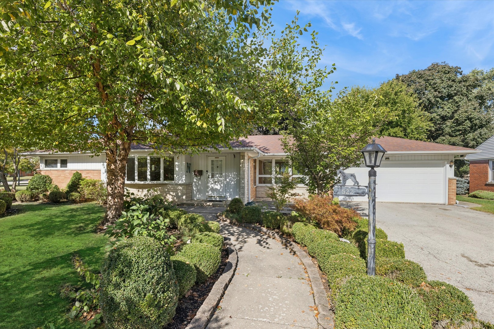 522 W Council Trail, Mount Prospect, IL 60056