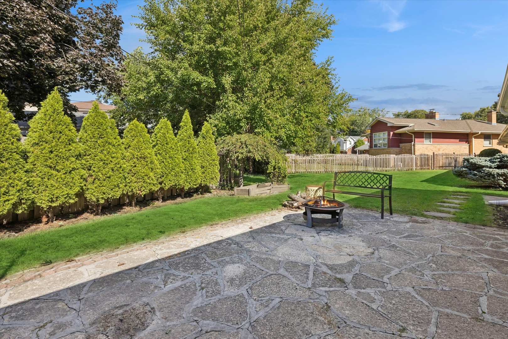 522 W Council Trail, Mount Prospect, IL 60056