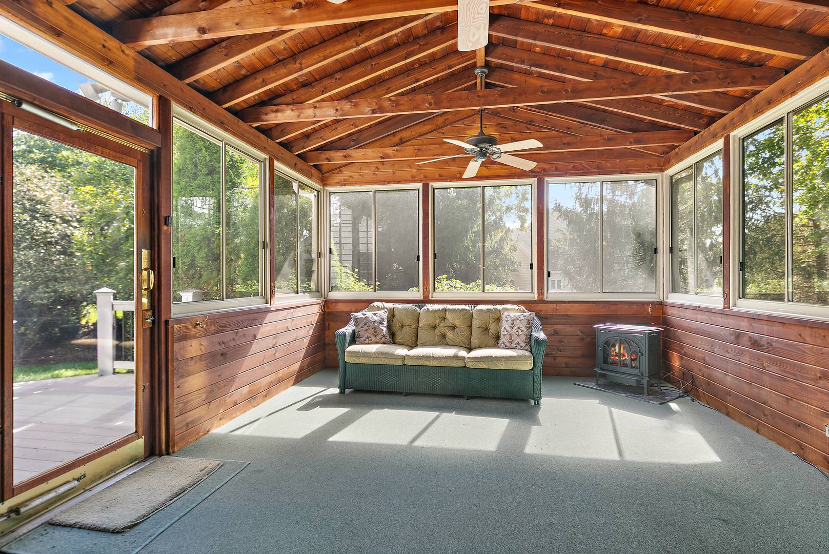 1010 Forest Trail, Sugar Grove, IL 60554