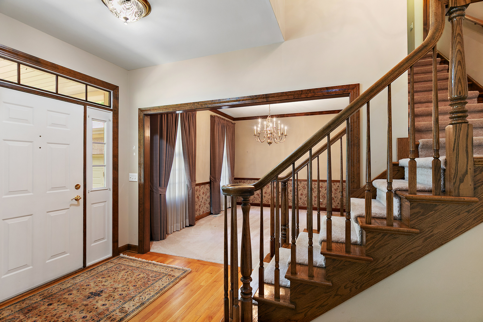 1010 Forest Trail, Sugar Grove, IL 60554