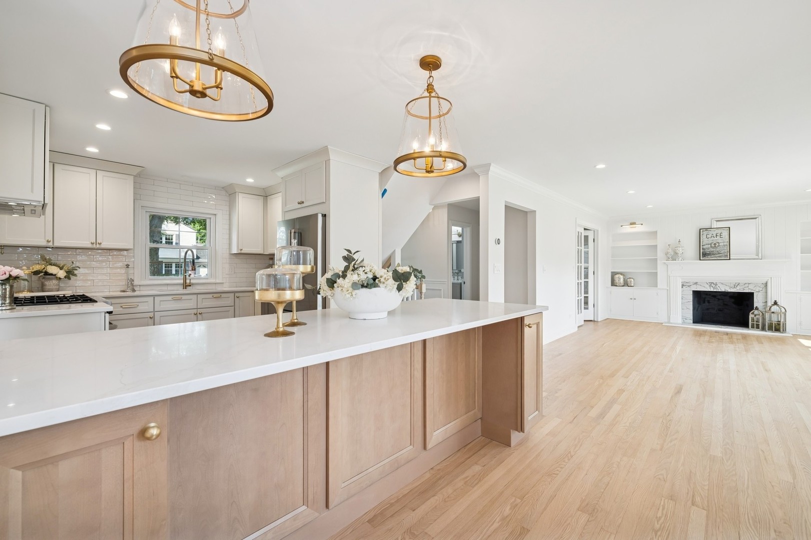 201 S Stratford Road, Arlington Heights, IL 60004