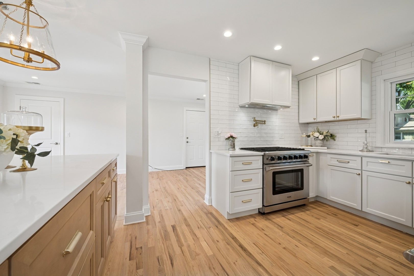 201 S Stratford Road, Arlington Heights, IL 60004