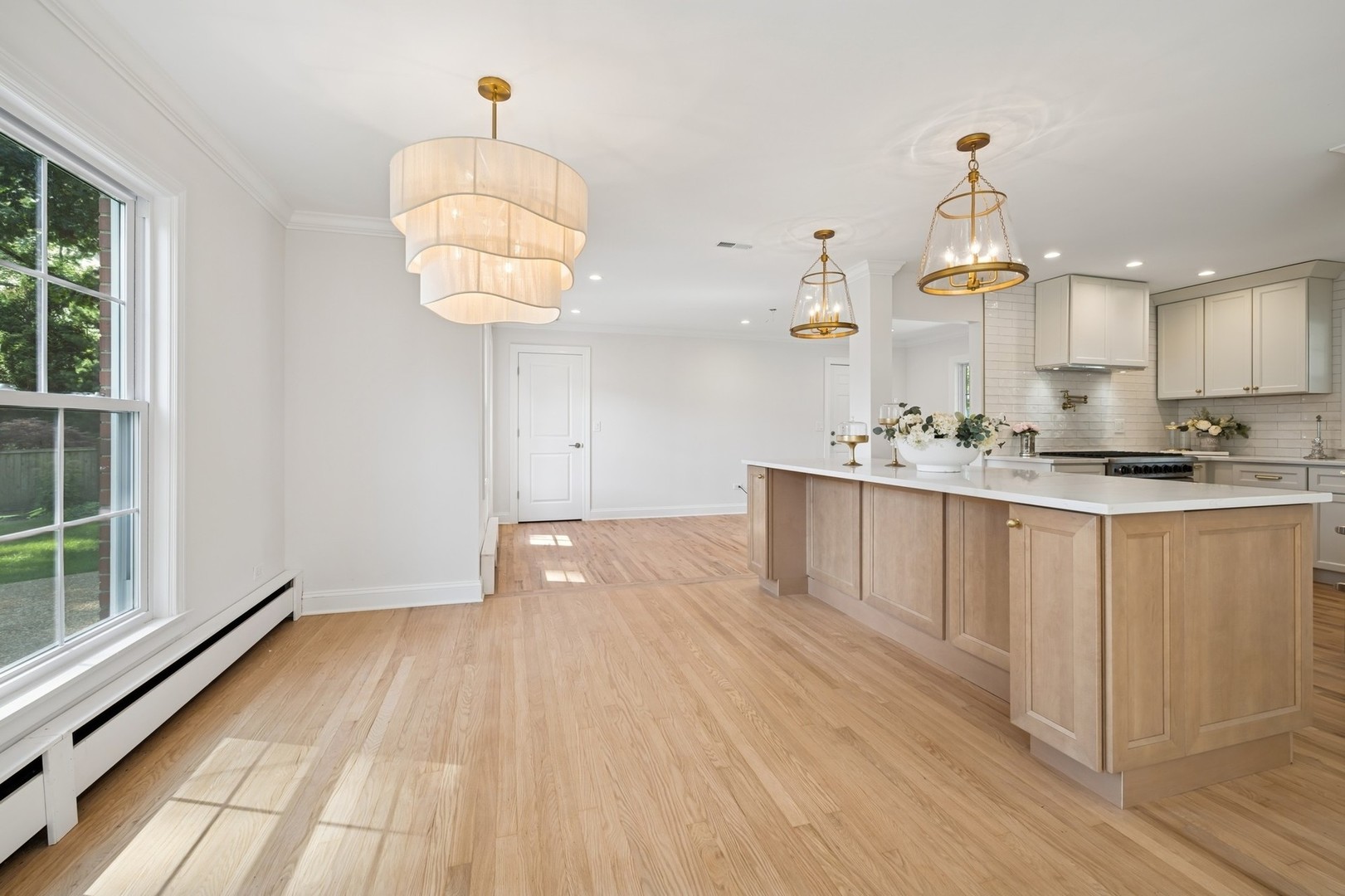 201 S Stratford Road, Arlington Heights, IL 60004