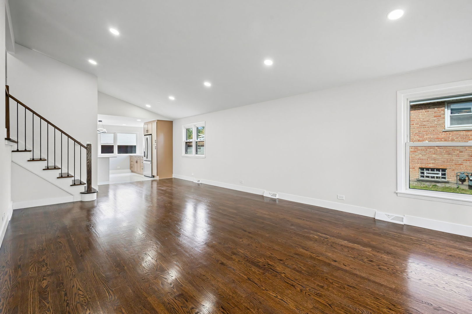 17700 70th Court, Tinley Park, IL 60477