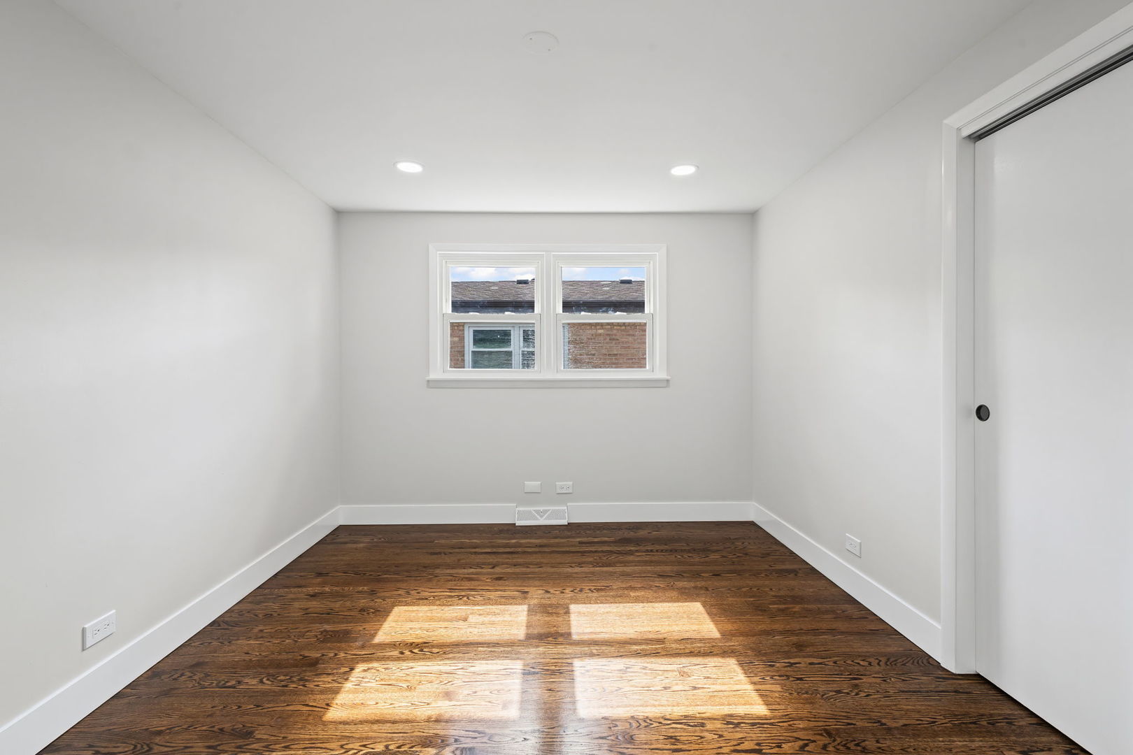 17700 70th Court, Tinley Park, IL 60477