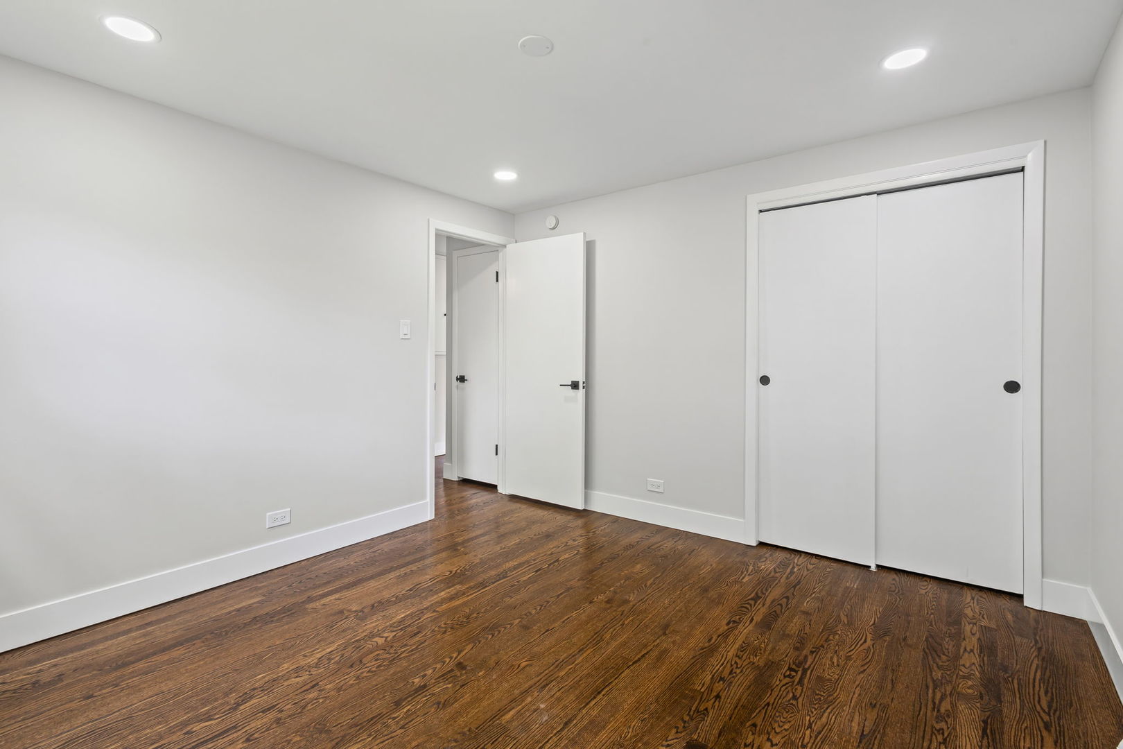 17700 70th Court, Tinley Park, IL 60477