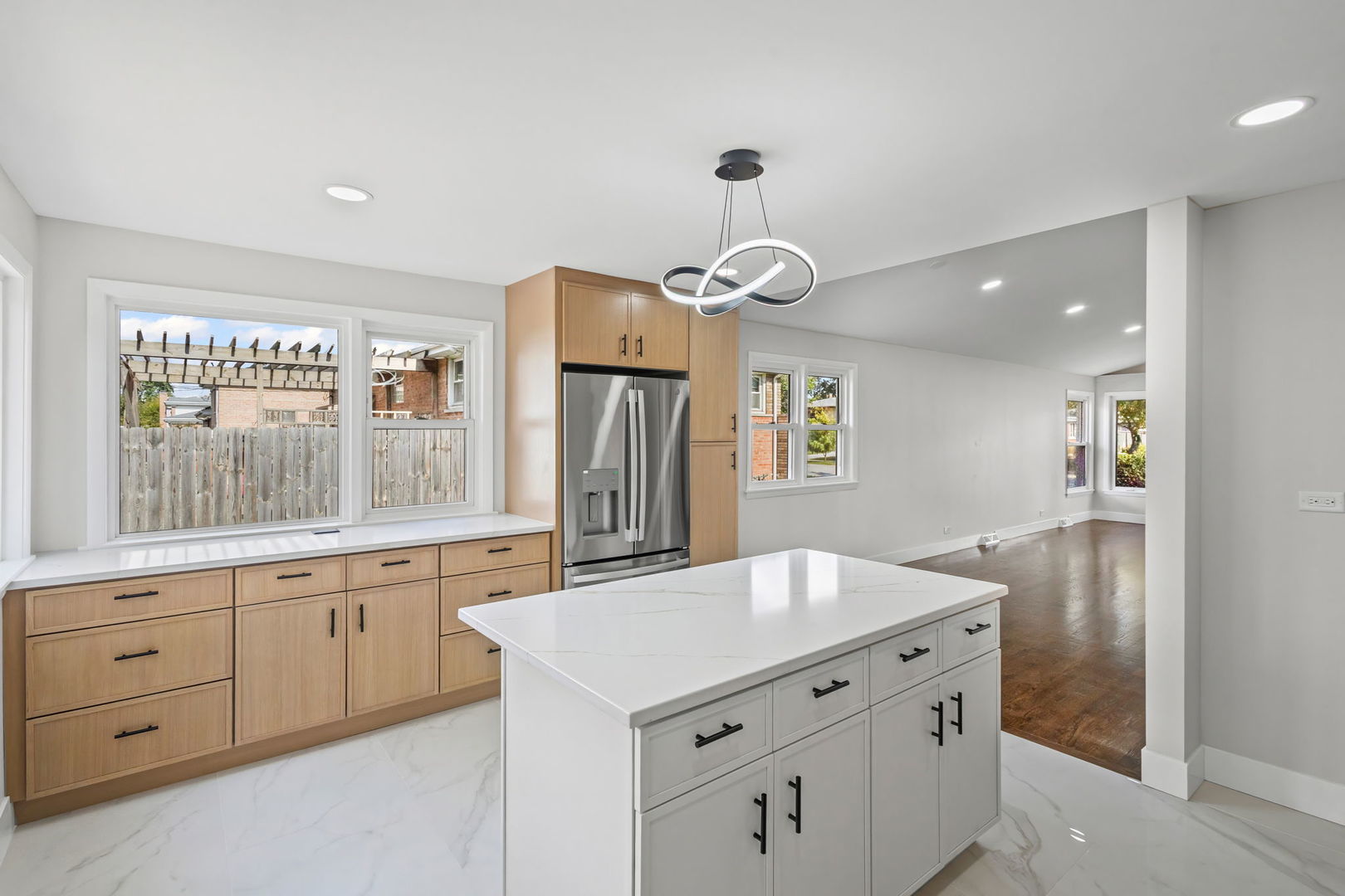 17700 70th Court, Tinley Park, IL 60477