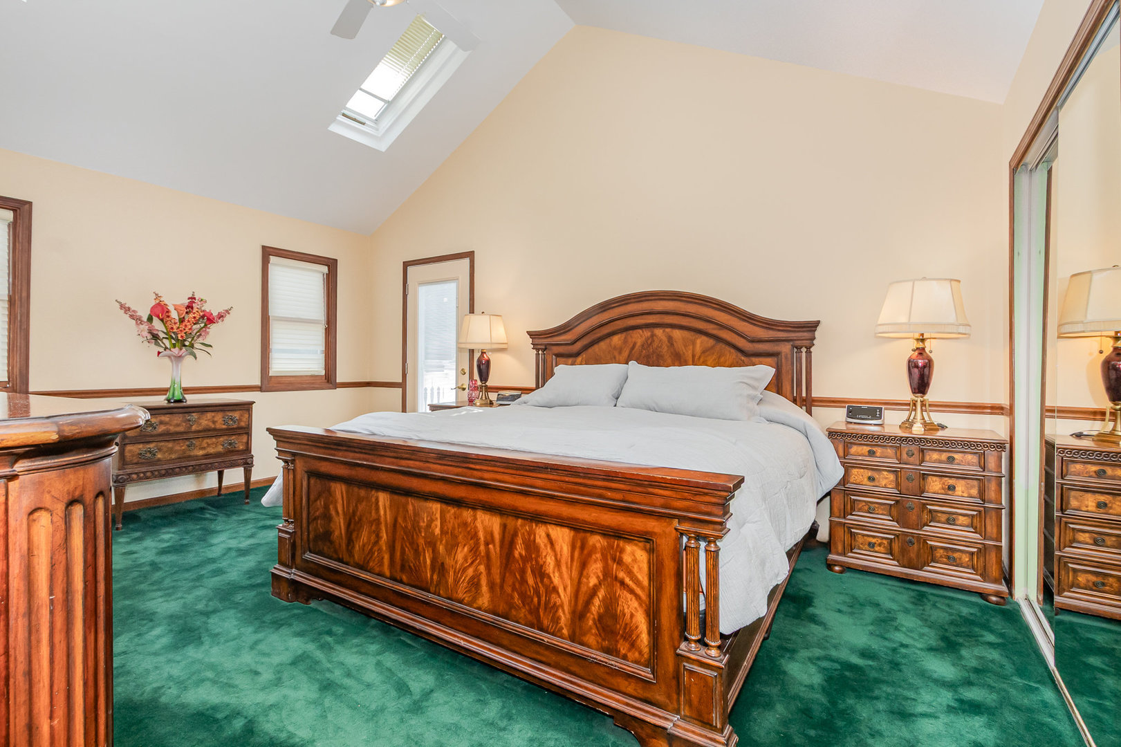 2921 Autumn Drive, Woodridge, IL 60517