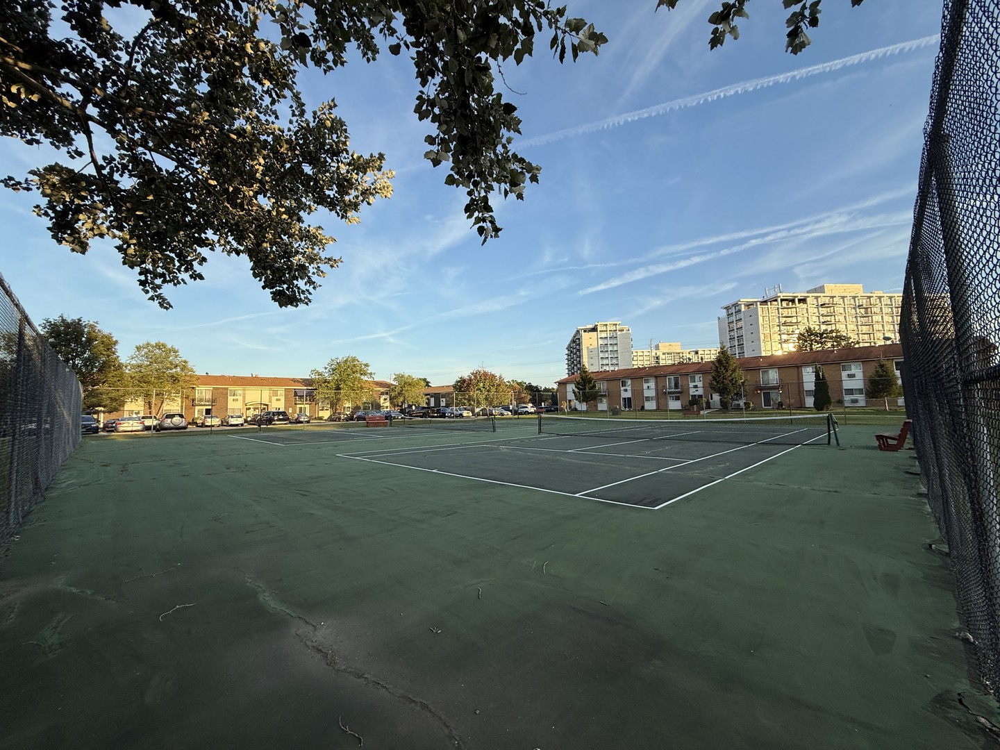 8896 David Place #1H, Des Plaines, IL 60016