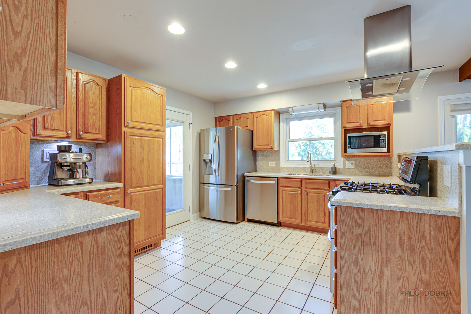 15040 W Clover Lane, Libertyville, IL 60048