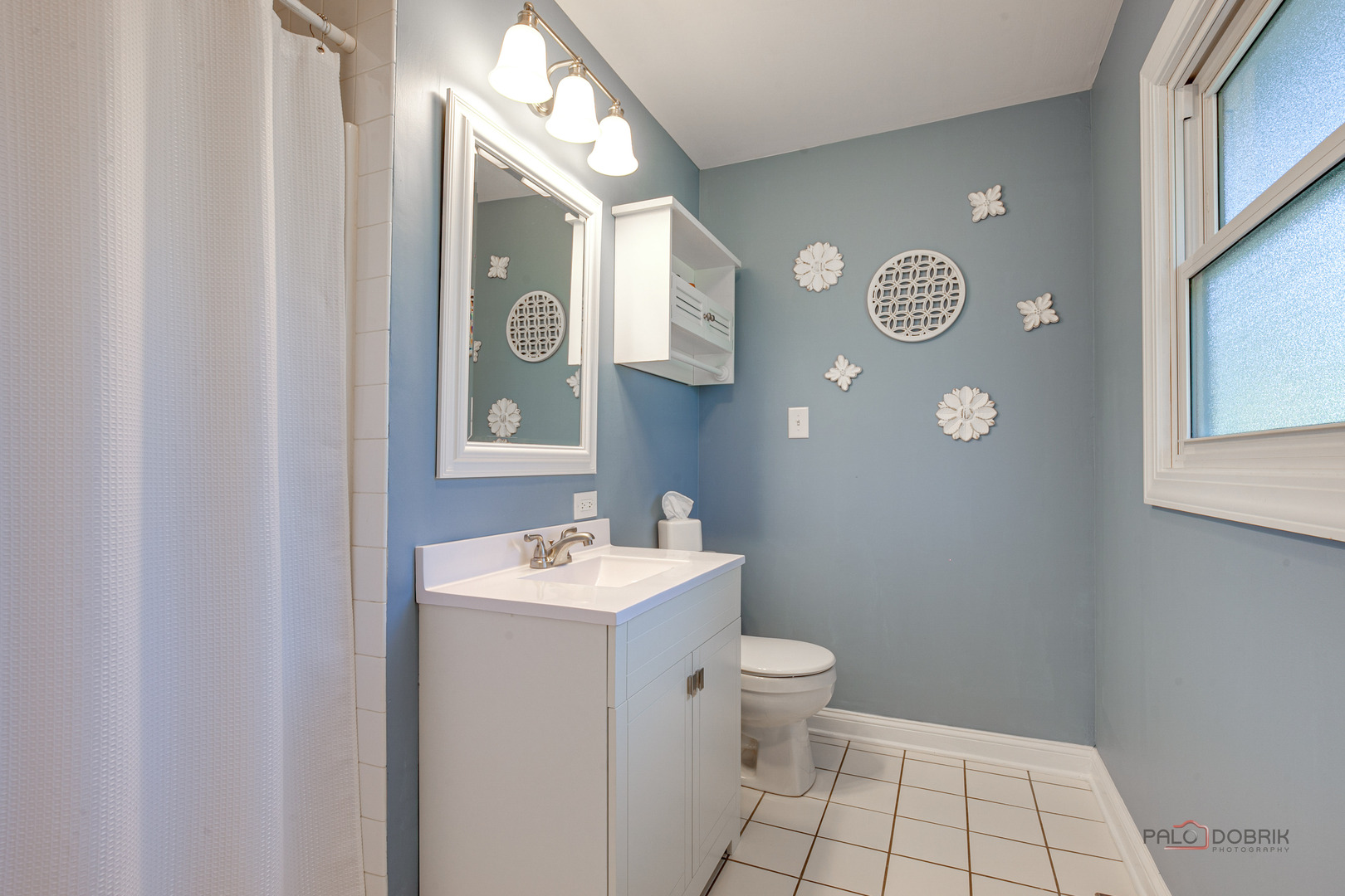 15040 W Clover Lane, Libertyville, IL 60048