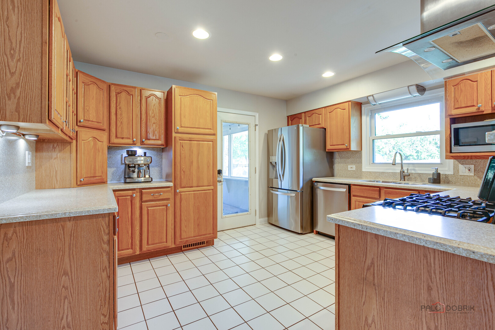 15040 W Clover Lane, Libertyville, IL 60048