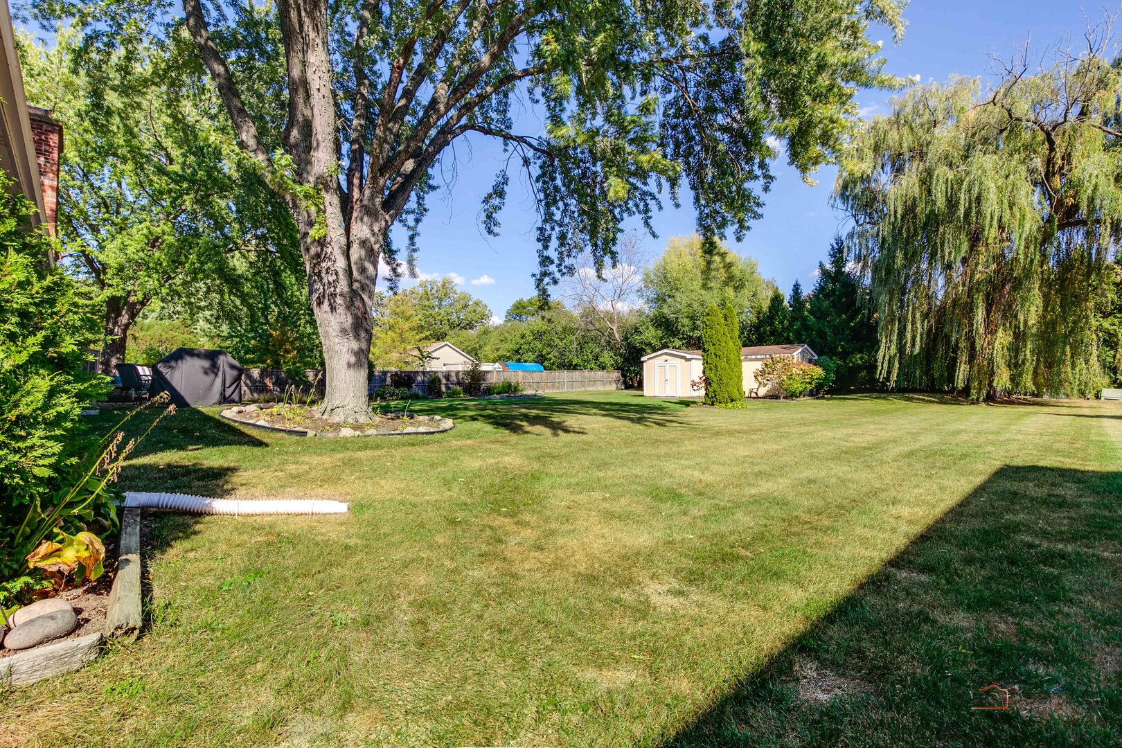 15040 W Clover Lane, Libertyville, IL 60048