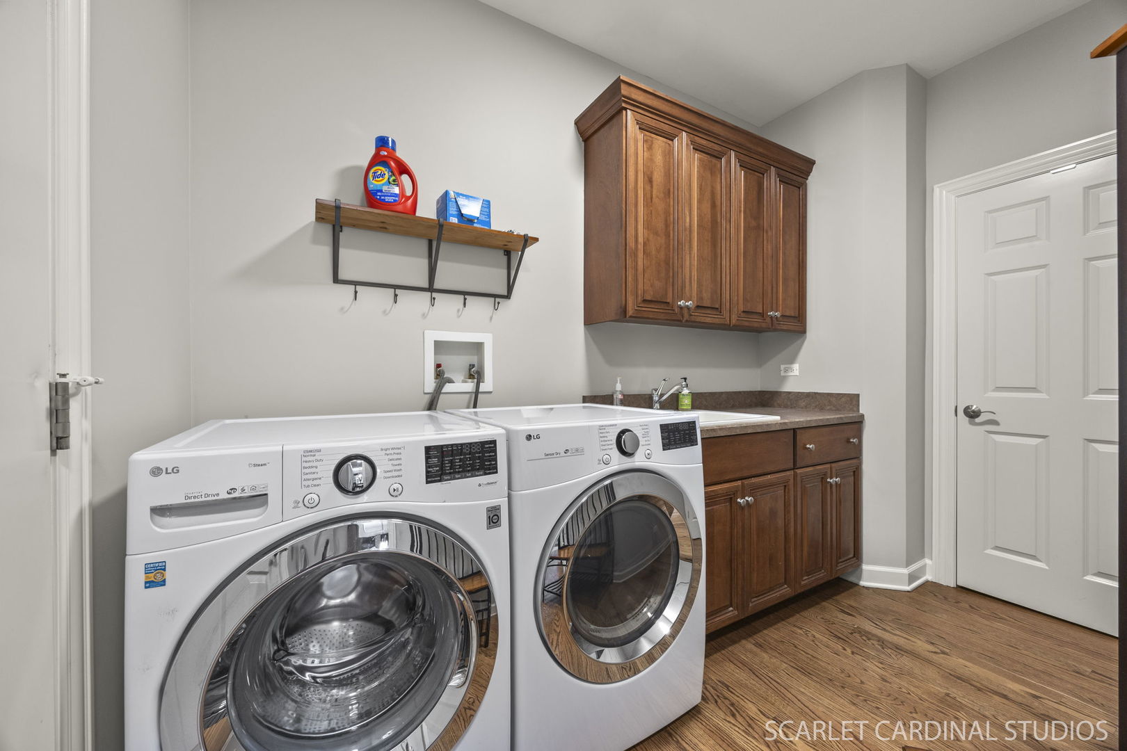 1017 Tartan Court, Wheaton, IL 60187