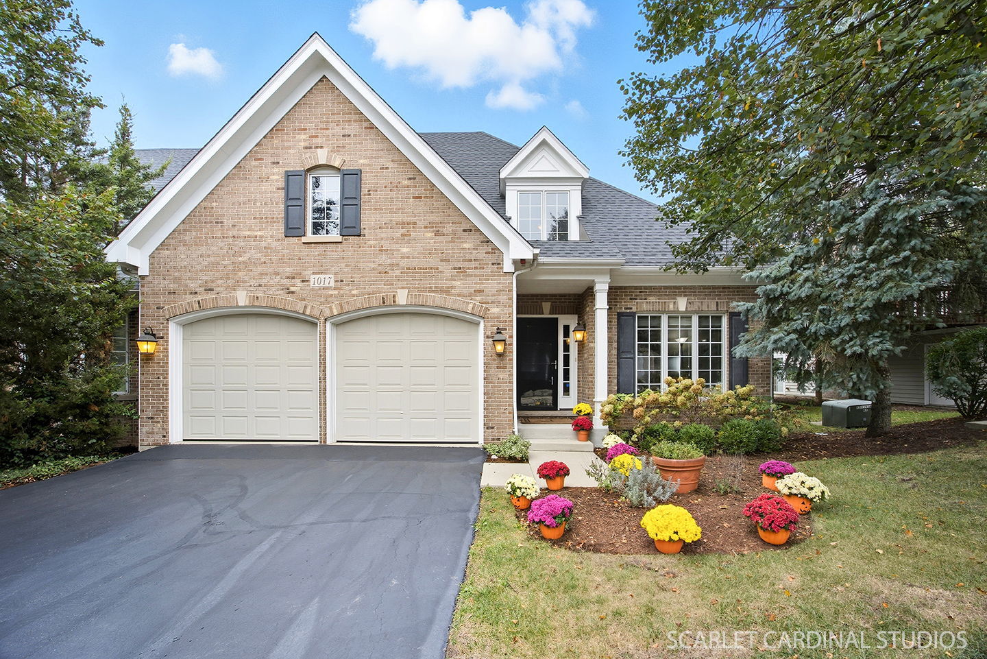 1017 Tartan Court, Wheaton, IL 60187