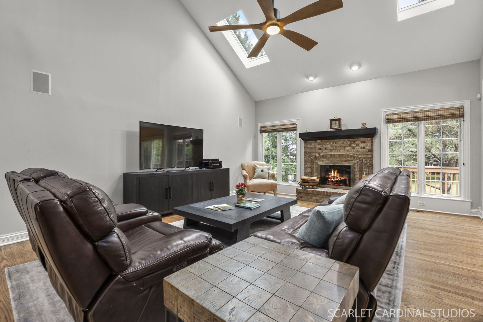 1017 Tartan Court, Wheaton, IL 60187