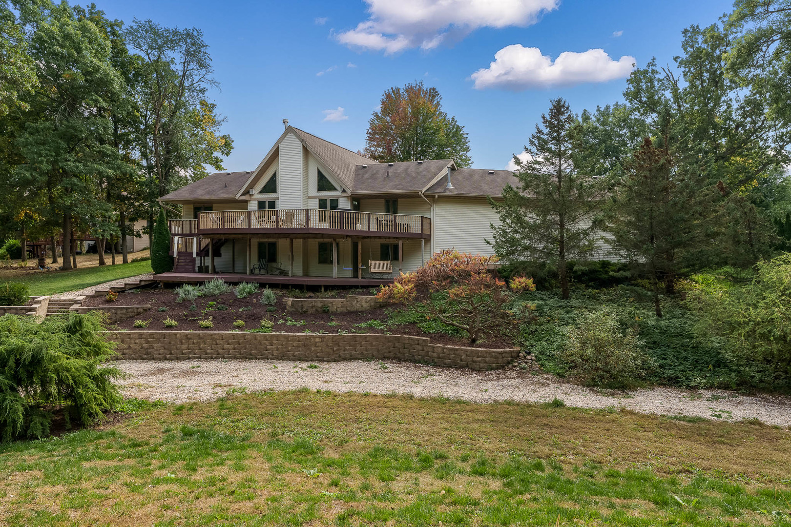 5076 Oak Hill Road, Rockford, IL 61109