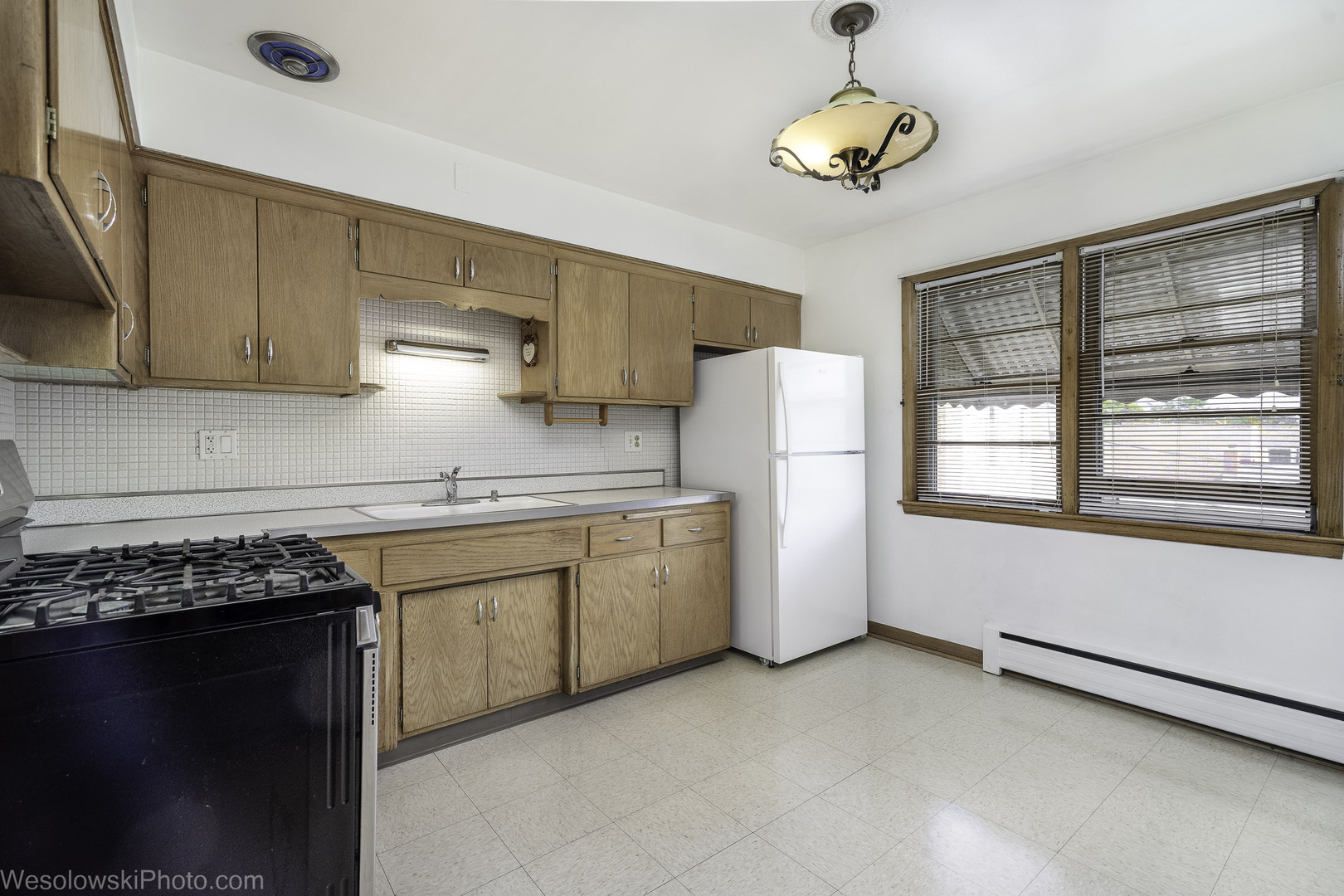 5409 N NEW ENGLAND Avenue, Chicago, IL 60656