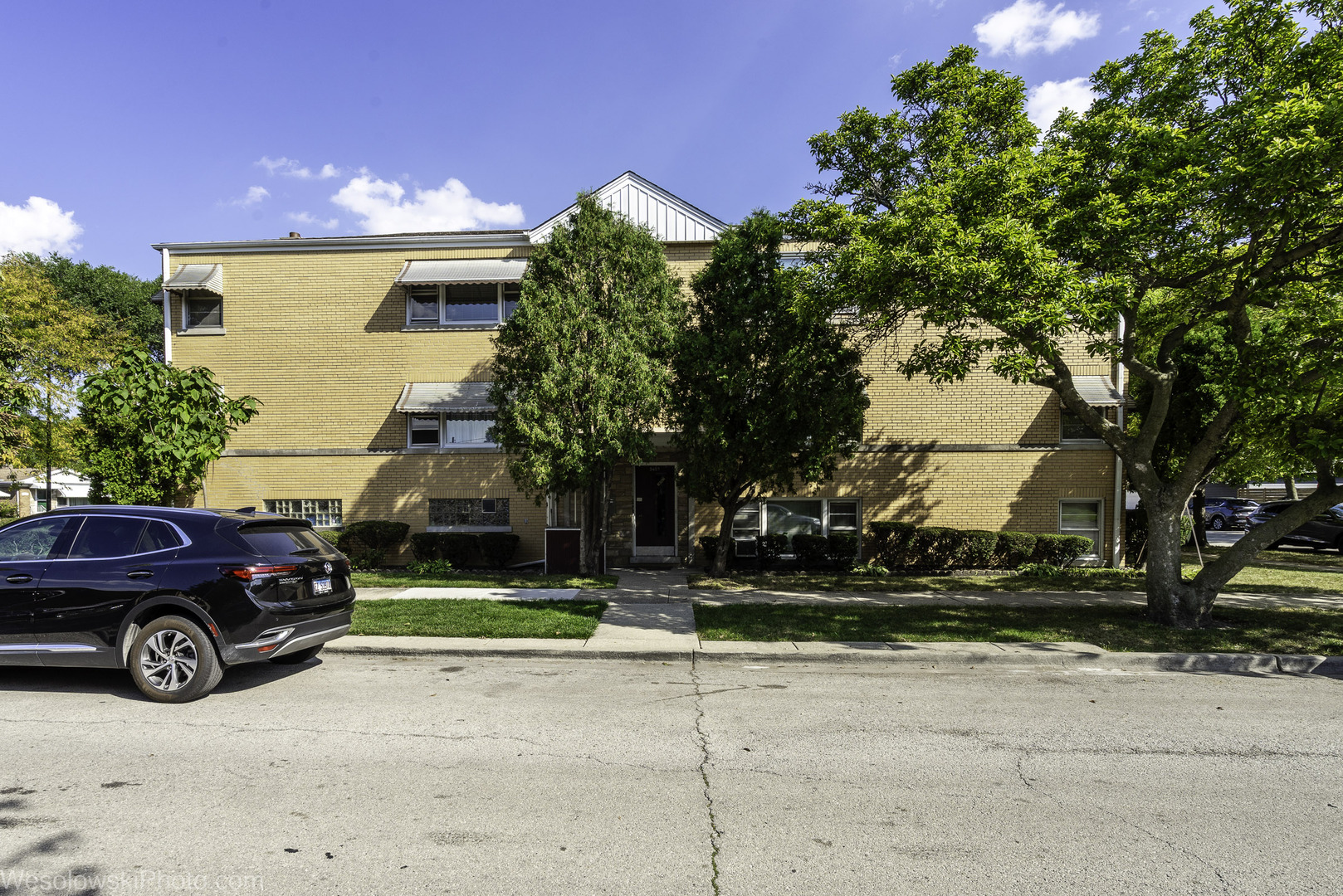 5409 N NEW ENGLAND Avenue, Chicago, IL 60656