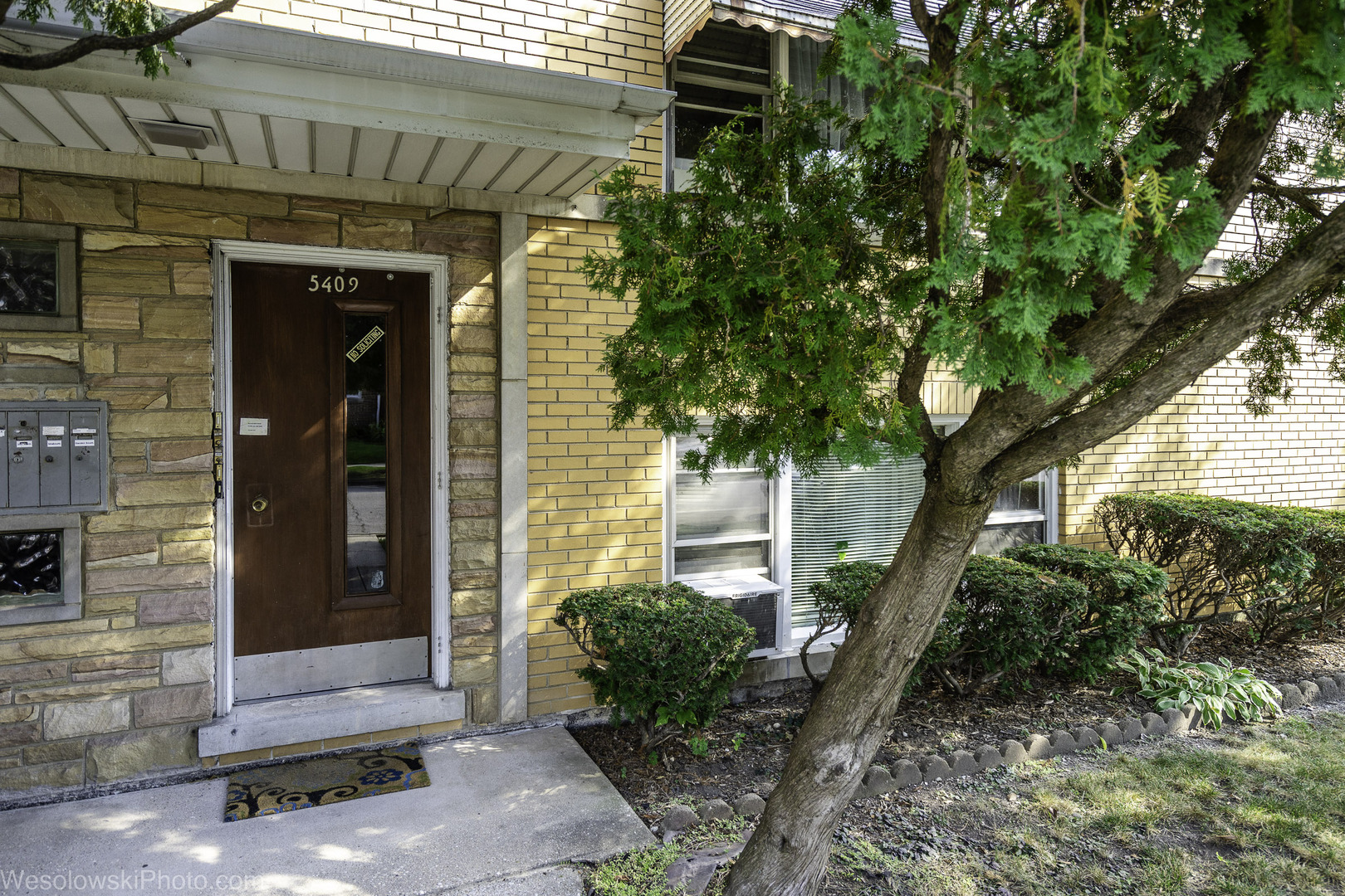 5409 N NEW ENGLAND Avenue, Chicago, IL 60656