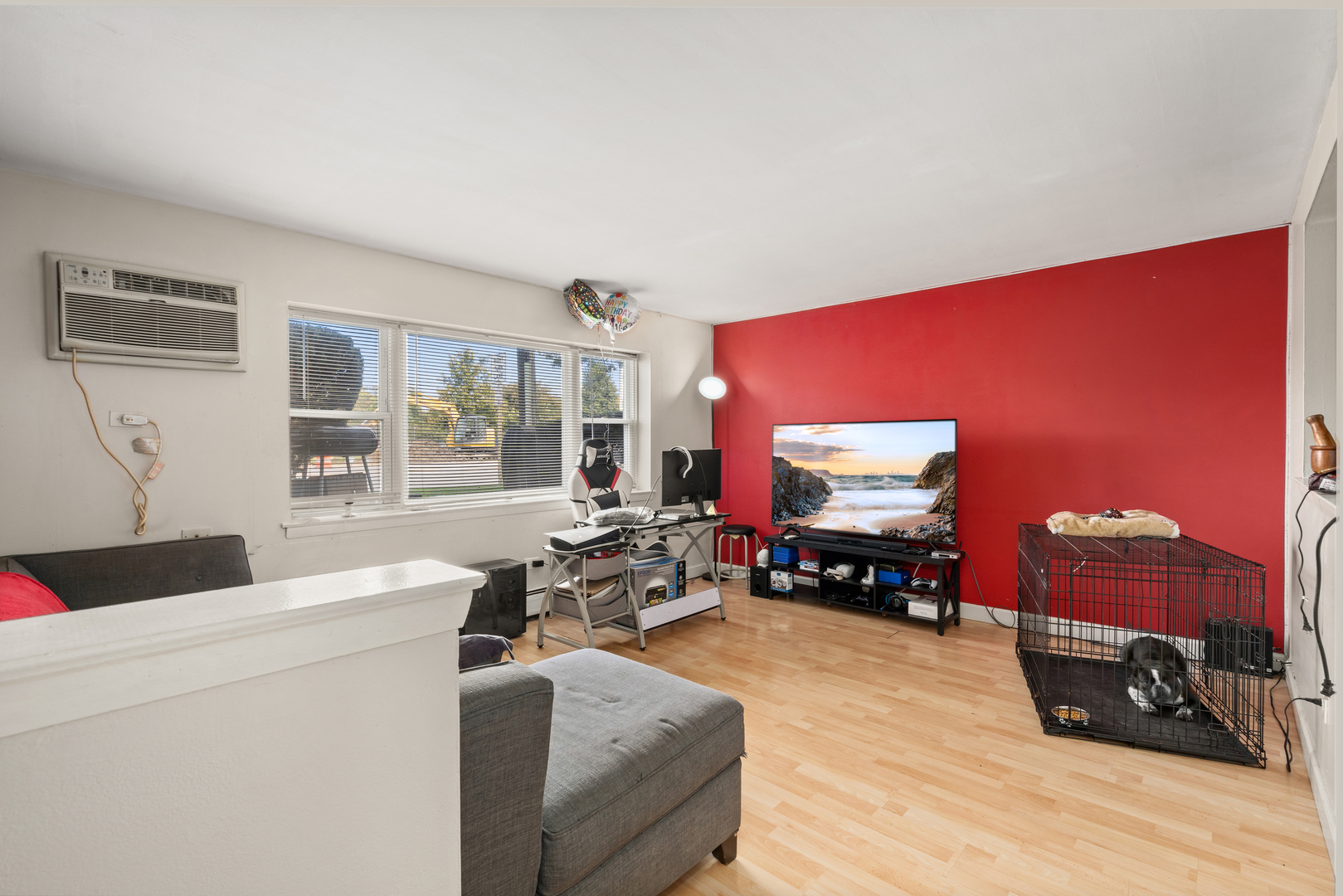 9231-9235 W Irving Park Road, Schiller Park, IL 60176