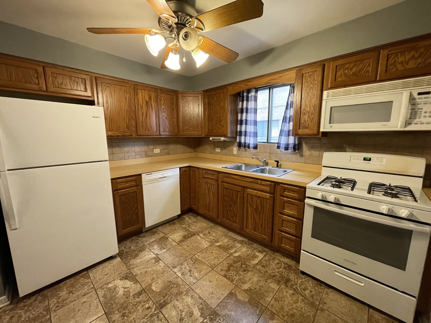 6131 Marshall Avenue #1W, Chicago Ridge, IL 60415