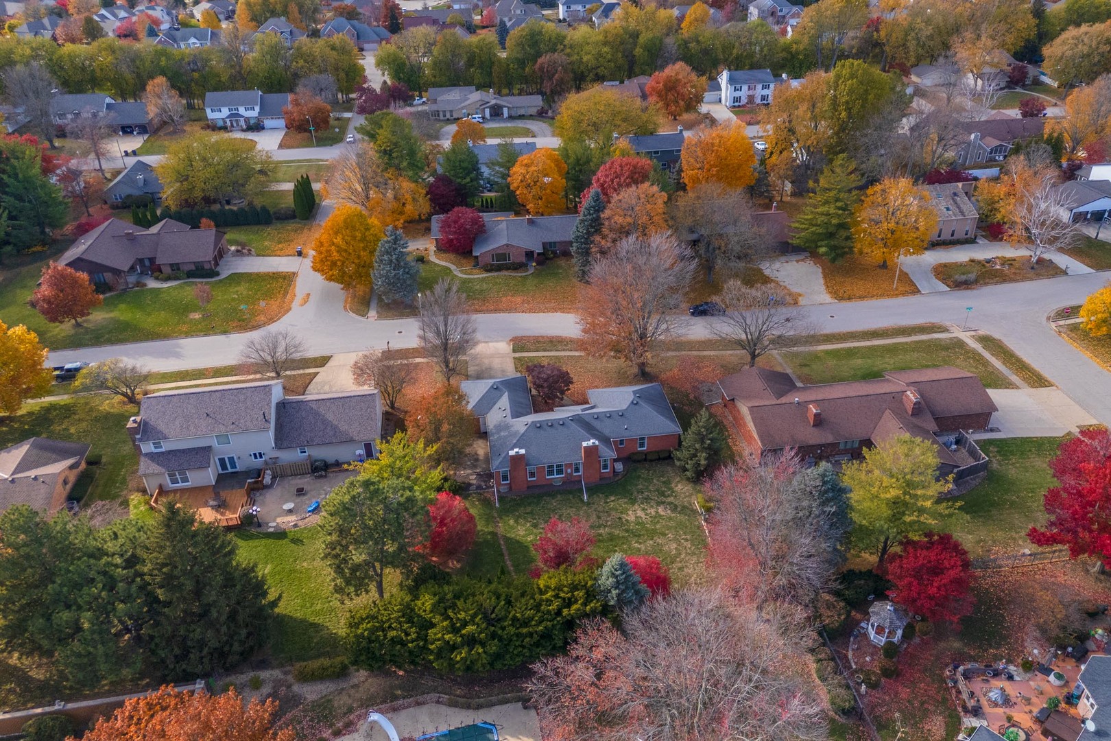 2103 Hedgewood Drive, Bloomington, IL 61704