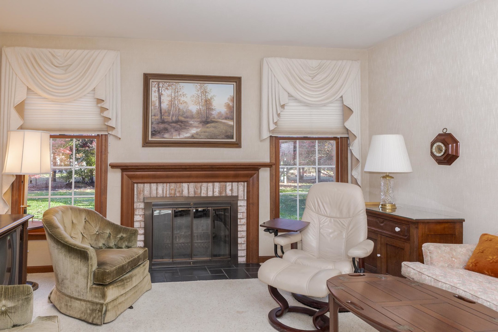 2103 Hedgewood Drive, Bloomington, IL 61704