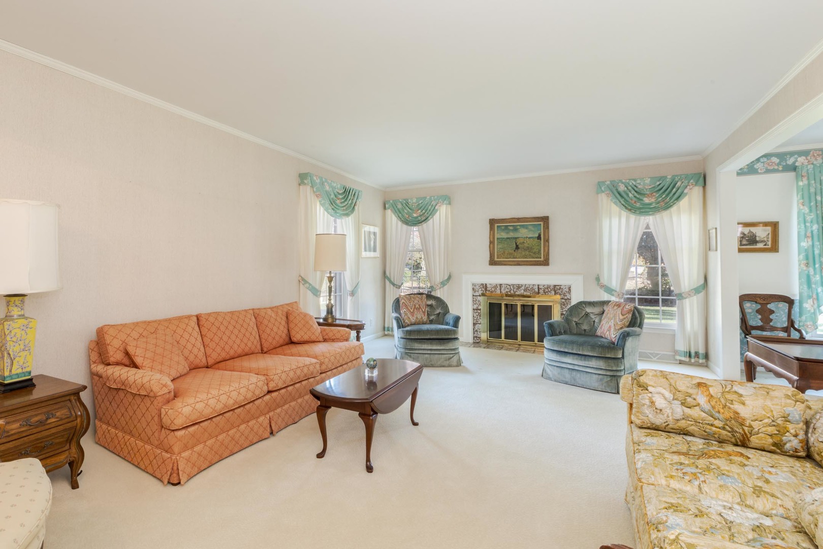 2103 Hedgewood Drive, Bloomington, IL 61704