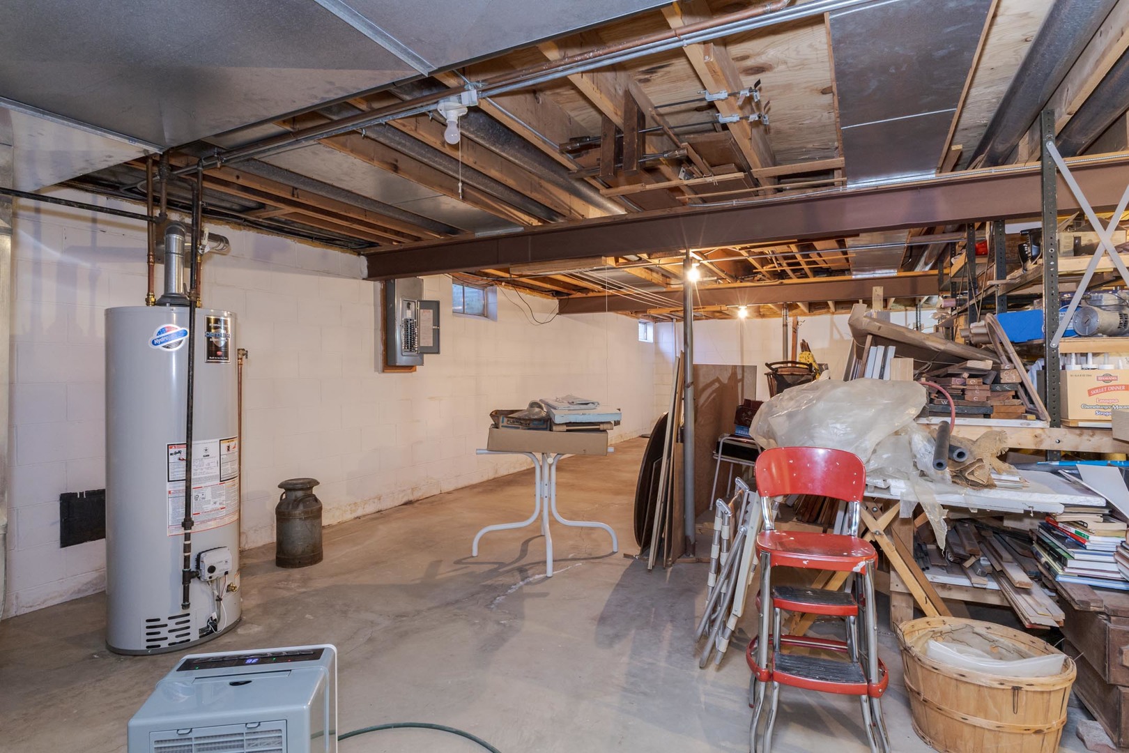 2103 Hedgewood Drive, Bloomington, IL 61704