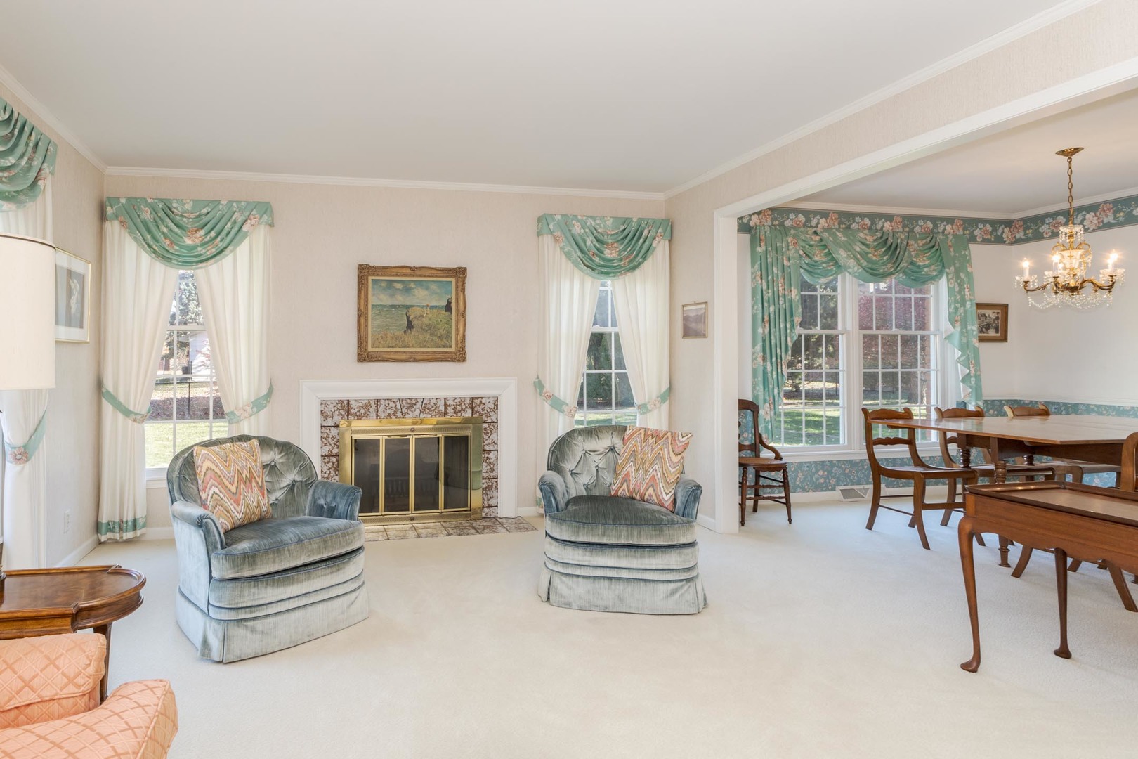 2103 Hedgewood Drive, Bloomington, IL 61704