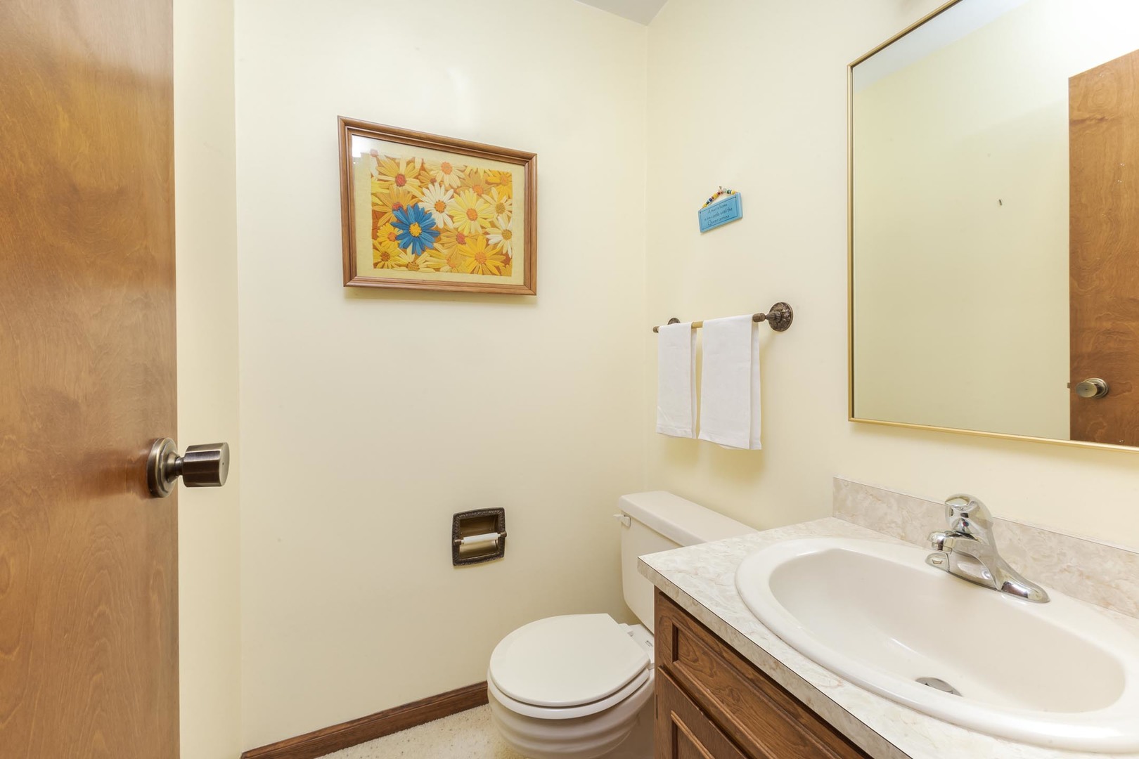 2103 Hedgewood Drive, Bloomington, IL 61704