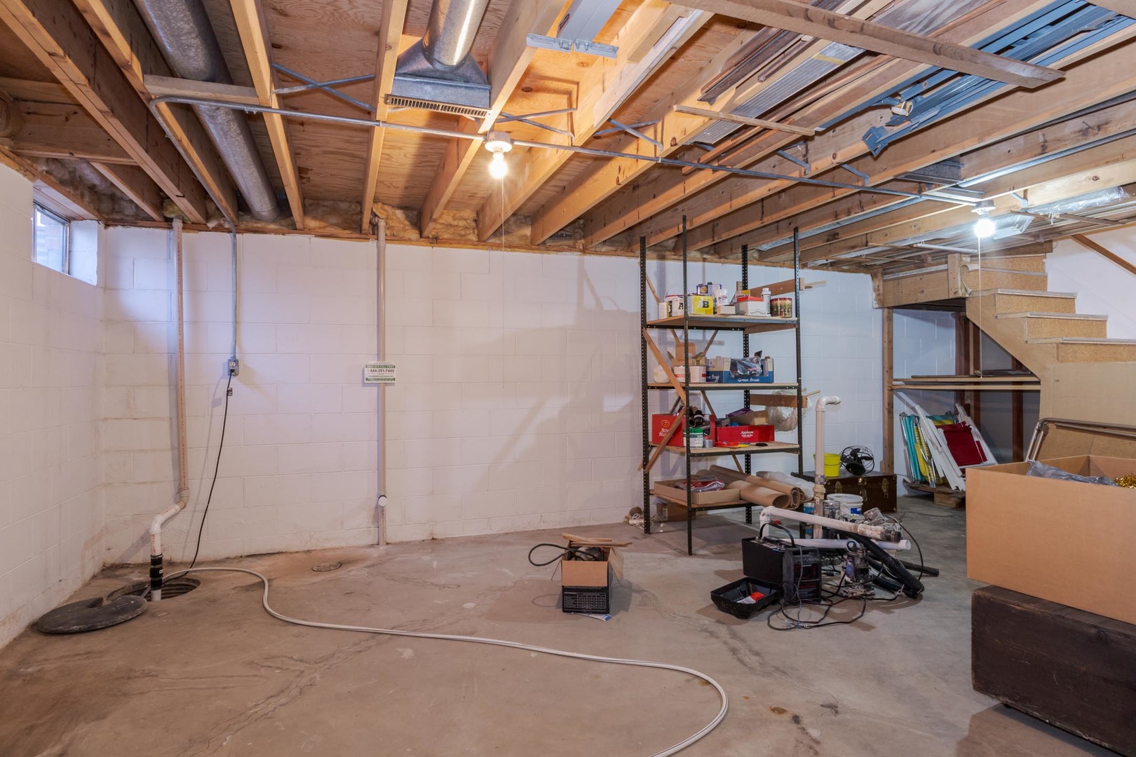 2103 Hedgewood Drive, Bloomington, IL 61704