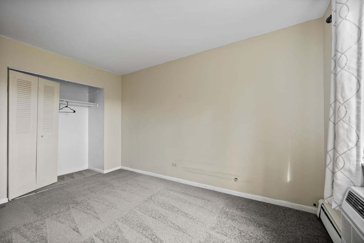 1311 S Finley Road #416, Lombard, IL 60148