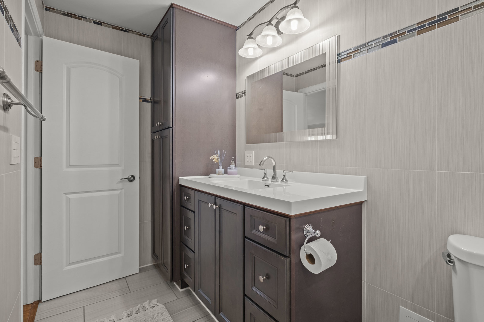 8005 Oconnor Drive #3E, River Grove, IL 60171