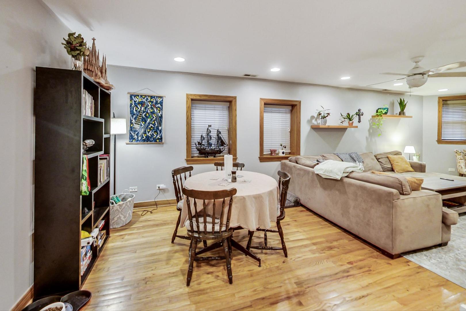 2911 N Talman Avenue #1, Chicago, IL 60618