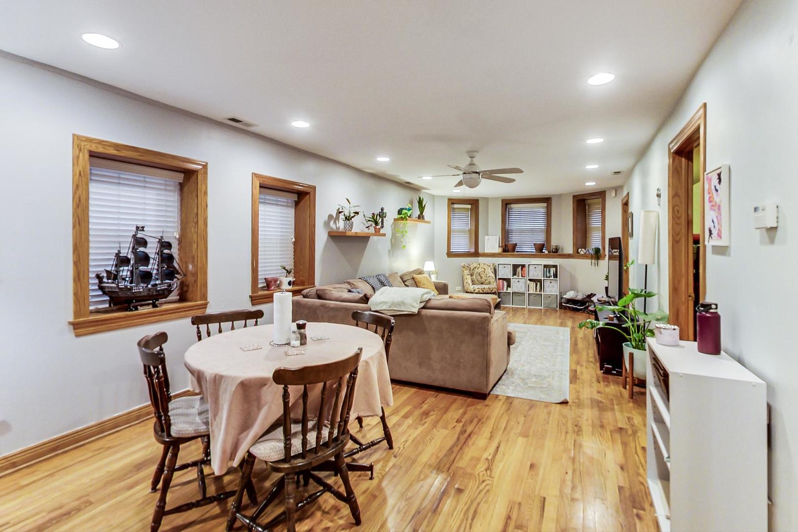 2911 N Talman Avenue #1, Chicago, IL 60618